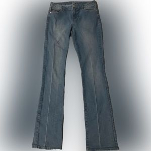 New York & Company size 6 tall bootcut jeans